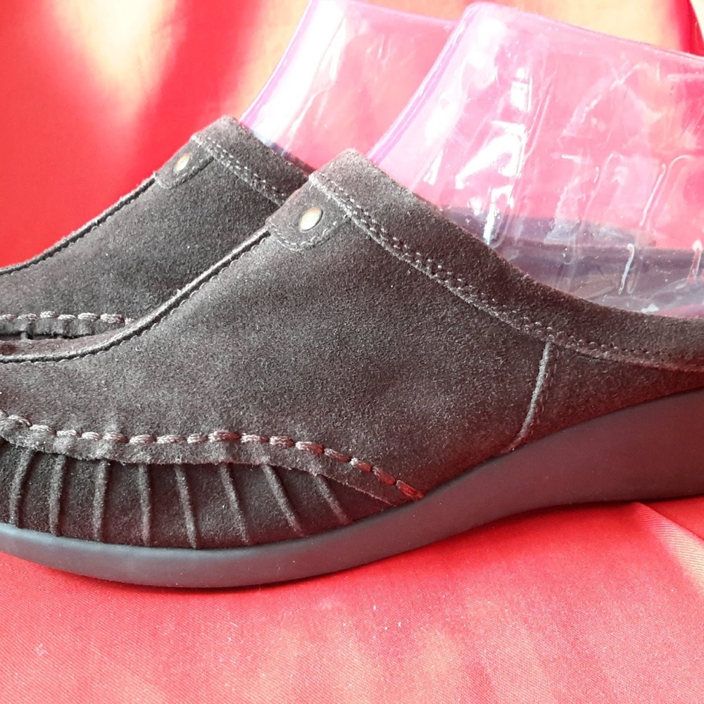 Naturalizer Leather Upper Brown Clogs Size 8